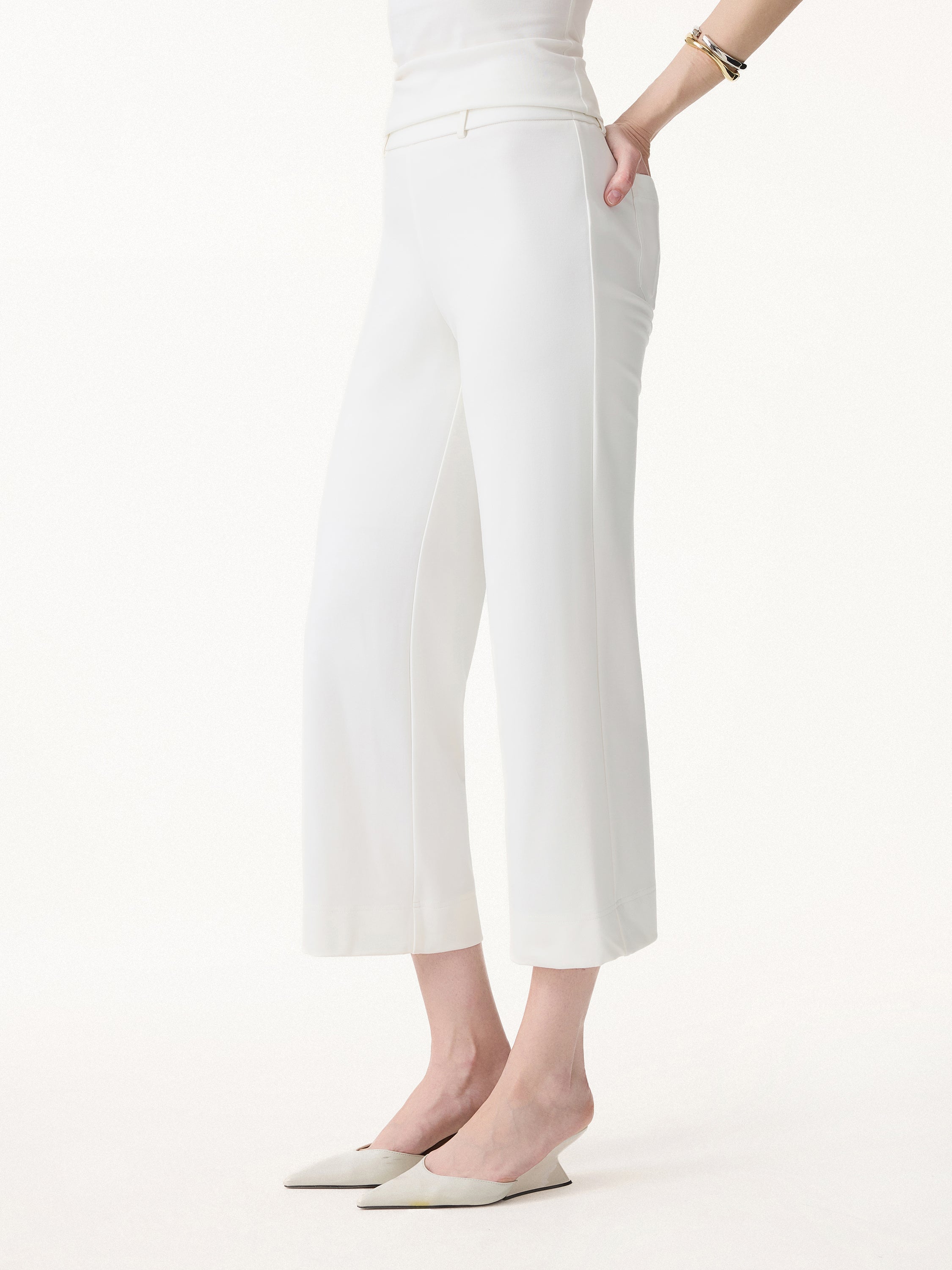 Mid Rise Cropped Wide Leg Pants with Pockets