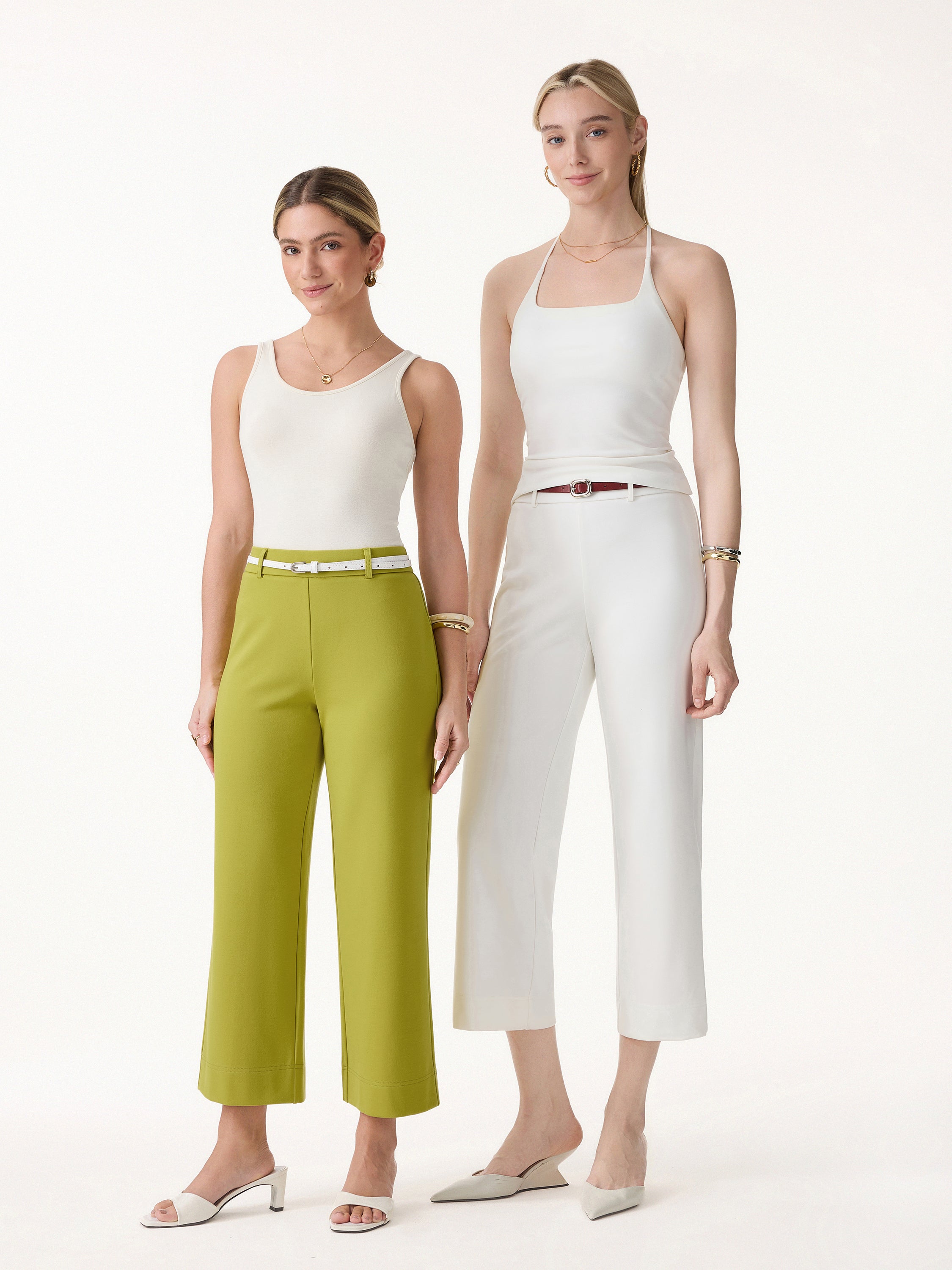 Mid Rise Cropped Wide Leg Pants with Pockets